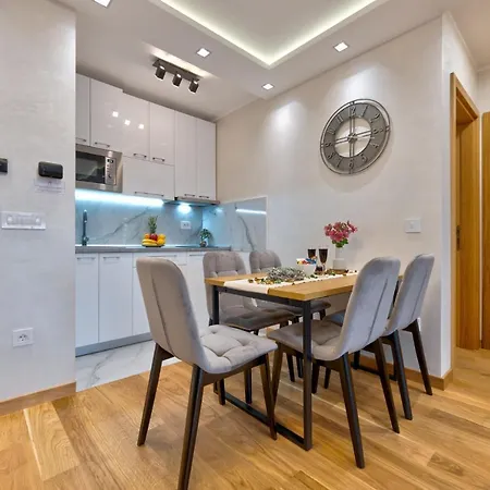 Apartment Papillon 5 Zlatibor