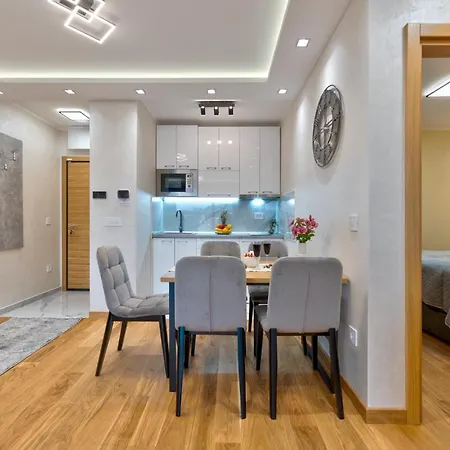 Papillon 5 Apartmán *