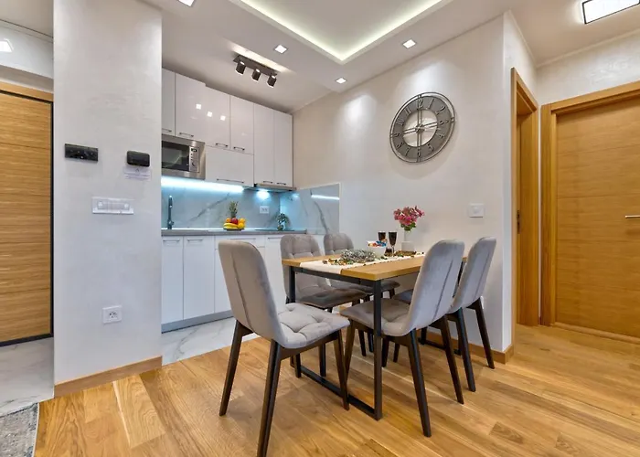 아파트 Papillon 5 즐라티보